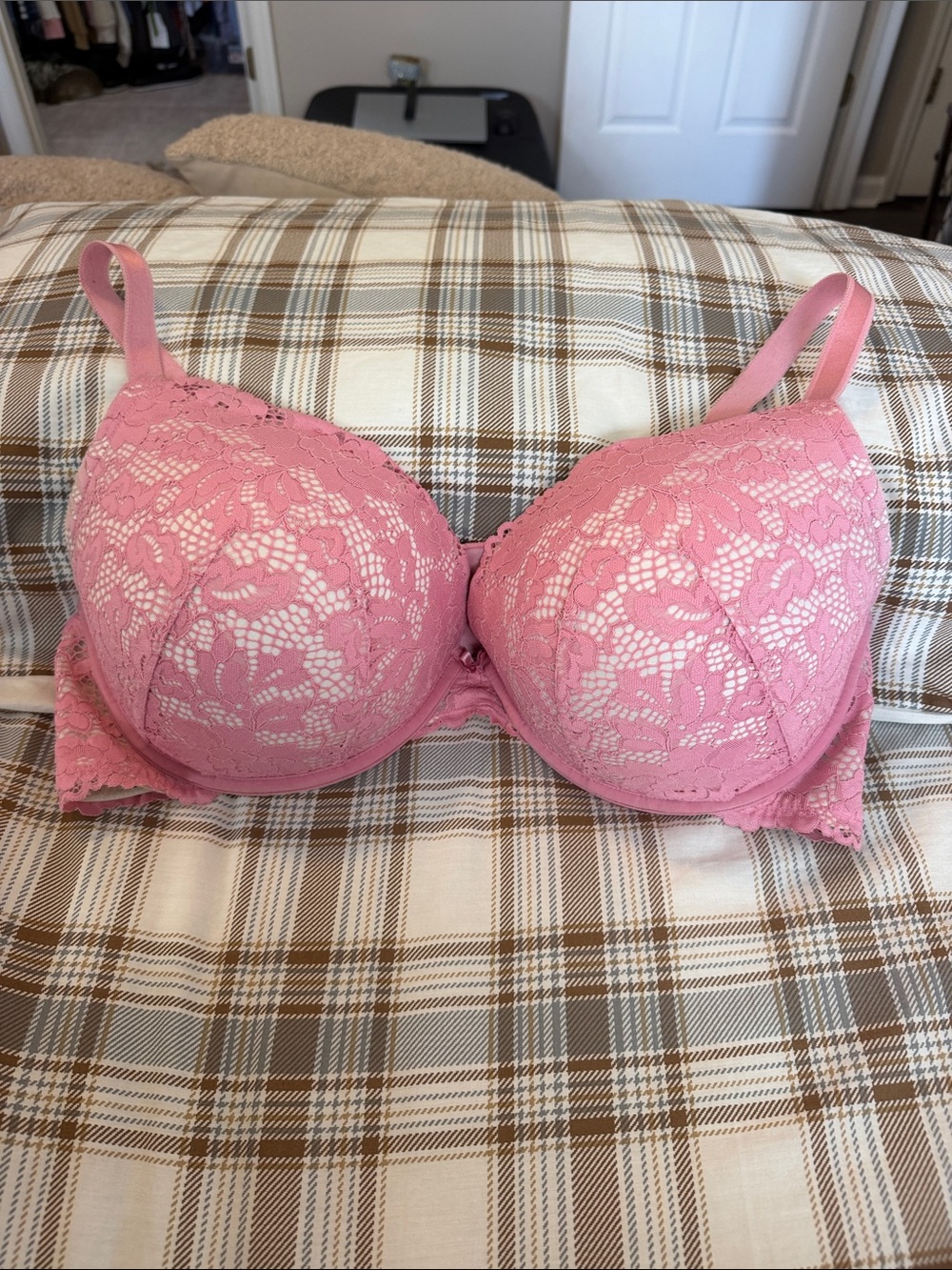 Torrid Lace Underwire Bra - Pink